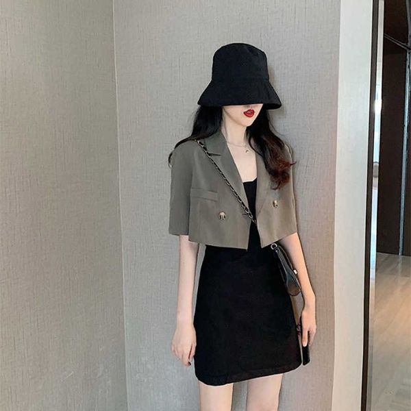 summer 2021 fried street suit dr's summer foreign style small person shows high suspender skirt two piece set temperament, Black;gray
summer 2021 fried street suit dr's summer foreign style small person shows high suspender skirt two piece set temperament, Black;gray