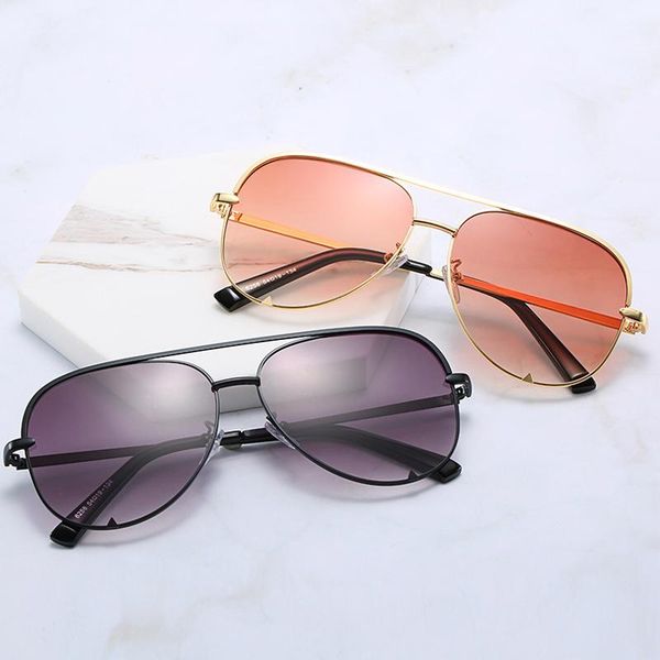 trendy fashion metal double beam toad sunglasses women driving fishing outdoor street shooting glasses men, White;black
trendy fashion metal double beam toad sunglasses women driving fishing outdoor street shooting glasses men, White;black