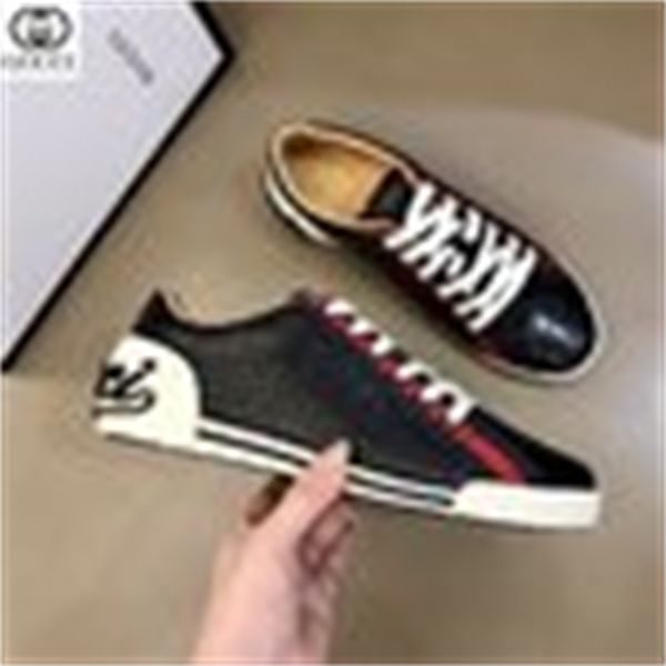moccasins sneakers loafers boots designer buckles lace-ups dress shoes luxury men cxcb, Red;white
moccasins sneakers loafers boots designer buckles lace-ups dress shoes luxury men cxcb, Red;white