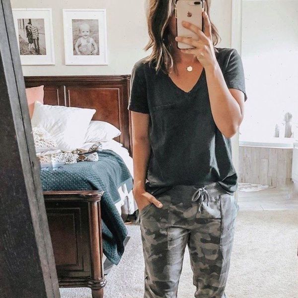 spring summer europe and america womens sleepwears style home 2 piece casual suit short sleeve trousers household set, Black;red
spring summer europe and america womens sleepwears style home 2 piece casual suit short sleeve trousers household set, Black;red
