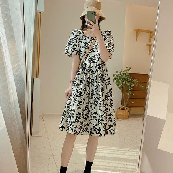 casual dresses 2021 spring gentle wind long french retro stemmed orange black floral bubble sleeve dress children's summer, Black;gray
casual dresses 2021 spring gentle wind long french retro stemmed orange black floral bubble sleeve dress children's summer, Black;gray