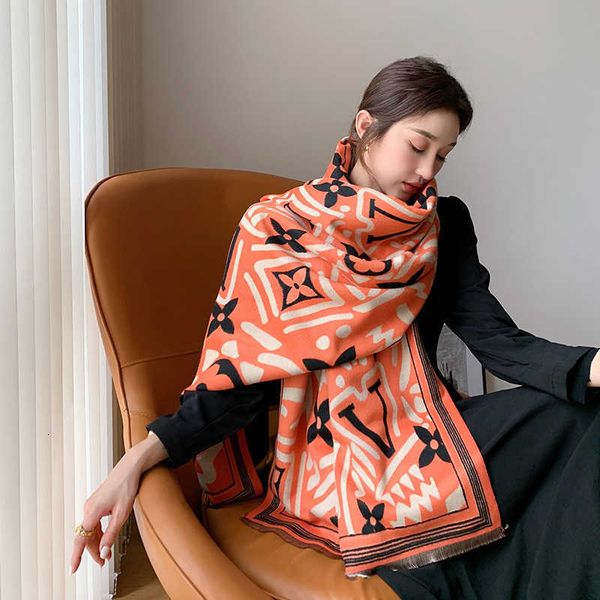 2021 scarf female winter korean v-word versatile cashmere imitation dual-purpose shawl long windproof and warm bib, Blue;gray
2021 scarf female winter korean v-word versatile cashmere imitation dual-purpose shawl long windproof and warm bib, Blue;gray