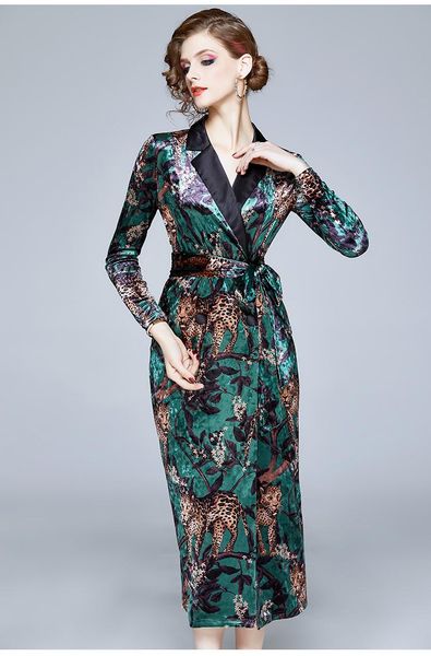 casual dresses long-sleeved socialite print lace velvet dress with a suit collar female send belt, Black;gray
casual dresses long-sleeved socialite print lace velvet dress with a suit collar female send belt, Black;gray