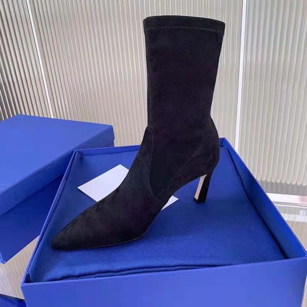 ladies luxury designer black short boots fashion leather ankle boots party red sole thick heel single shoes 34-42 large size
ladies luxury designer black short boots fashion leather ankle boots party red sole thick heel single shoes 34-42 large size