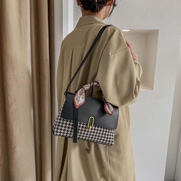 cross body women handbag handle hand bag shoulder flap design tote bags for crossbody pack
cross body women handbag handle hand bag shoulder flap design tote bags for crossbody pack