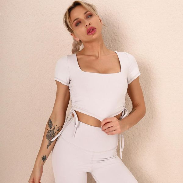 solid sport crop women fashion seamless yoga shirts high elastic gym breathable short sleeve female sportswear outfits, White;red
solid sport crop women fashion seamless yoga shirts high elastic gym breathable short sleeve female sportswear outfits, White;red