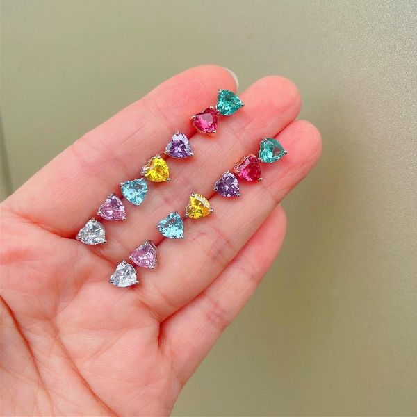 stud french temperament color zircon crystal earrings studs peach heart love for women 2021, Golden;silver
stud french temperament color zircon crystal earrings studs peach heart love for women 2021, Golden;silver