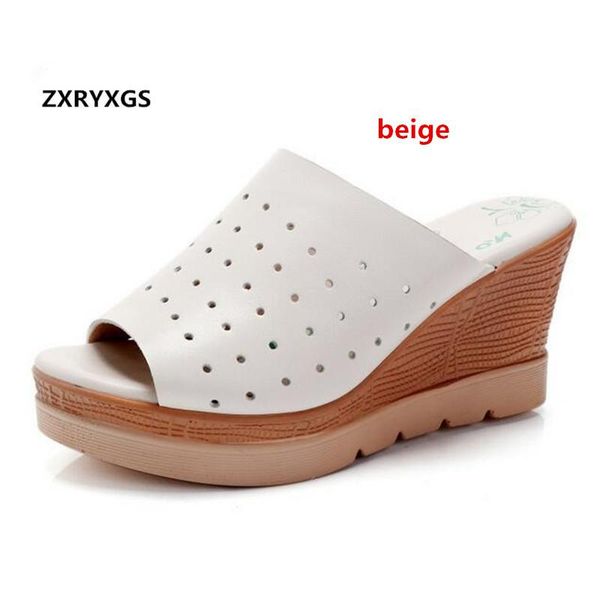 est summer women shoes casual sandals slippers large size 33-43 hollow genuine leather slope high heeled, Black
est summer women shoes casual sandals slippers large size 33-43 hollow genuine leather slope high heeled, Black