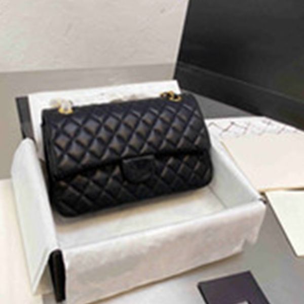 new 4a quality designer luxury women shoulder bag fashion handbag cross grain leather bag
new 4a quality designer luxury women shoulder bag fashion handbag cross grain leather bag