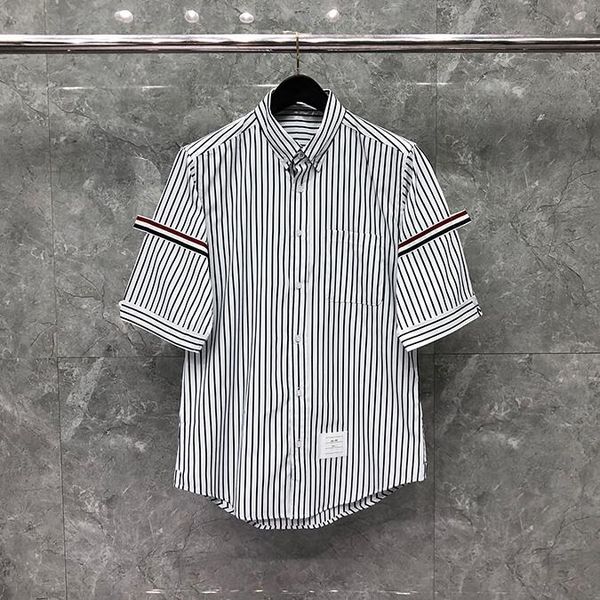 men's casual shirts 2021 fashion brand men slim white black striped short sleeve shirt summer clothing darkskins
men's casual shirts 2021 fashion brand men slim white black striped short sleeve shirt summer clothing darkskins