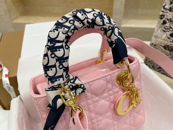multi pochette hourglass bag designer family bags 2021 nylon mini hanghhangbag akend telfar quilted handbags shoulder and hand-held cross-bo
multi pochette hourglass bag designer family bags 2021 nylon mini hanghhangbag akend telfar quilted handbags shoulder and hand-held cross-bo