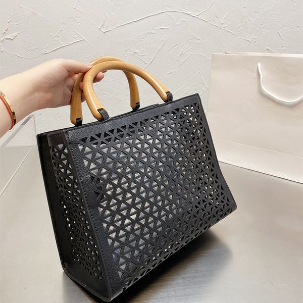 tote bag designer bags handbags luxury high-capacity handbag fashion brand high-quality genuine leather 4 different colors
tote bag designer bags handbags luxury high-capacity handbag fashion brand high-quality genuine leather 4 different colors