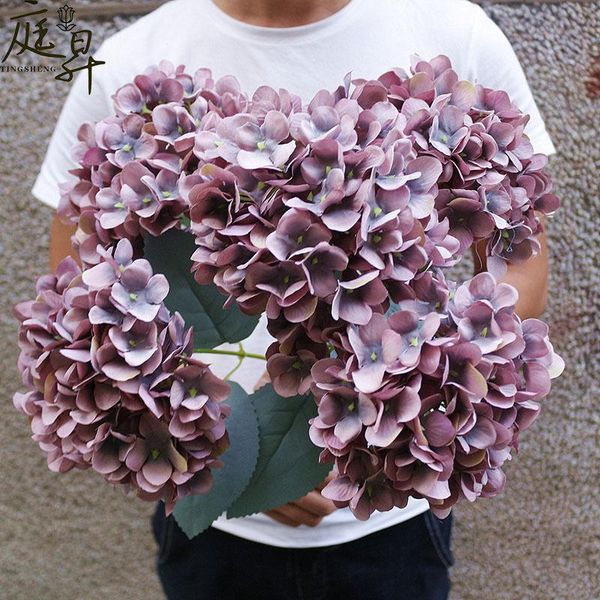 simulated pincushion 5 beam hydrangea dark blue bouquet wedding flower wall set decoration imitation flowers decorative & wreaths
simulated pincushion 5 beam hydrangea dark blue bouquet wedding flower wall set decoration imitation flowers decorative & wreaths