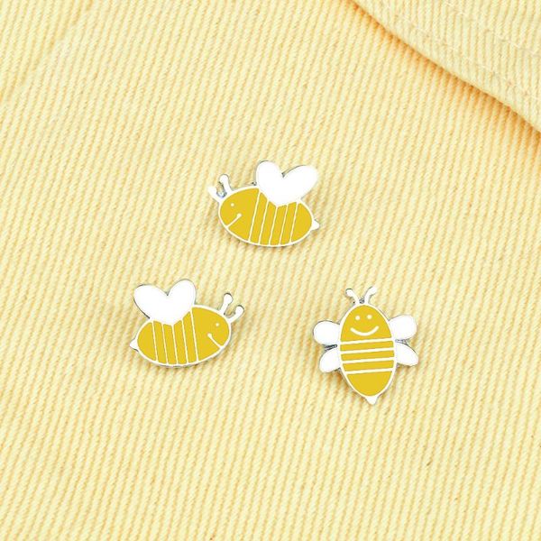 pins, brooches 3pcs/set enamel cute honeybee cartoon brooch denim jacket clothing pin buckle shirt badge animal jewelry gift for kids, Gray
pins, brooches 3pcs/set enamel cute honeybee cartoon brooch denim jacket clothing pin buckle shirt badge animal jewelry gift for kids, Gray
