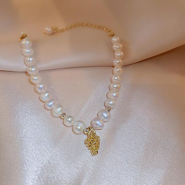 charm bracelets 2021 sweet fine pearl fresh senior fashion contracted elegant crystal temperament metal women jewelry, Golden;silver
charm bracelets 2021 sweet fine pearl fresh senior fashion contracted elegant crystal temperament metal women jewelry, Golden;silver