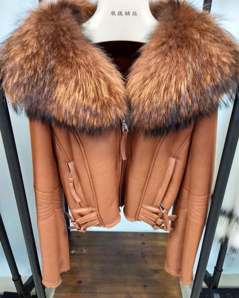 women's fur & faux wool 100% natural real coat women winter short parka oversized raccoon collar genuine sheepskin overcoat female jack, Black
women's fur & faux wool 100% natural real coat women winter short parka oversized raccoon collar genuine sheepskin overcoat female jack, Black