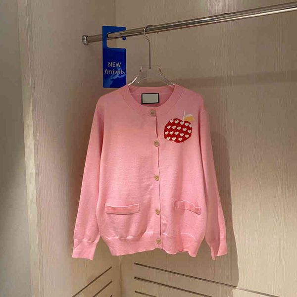 2022 factory wholesale new autumn light pink round neck cardigan knitted coat jacquard apple tanabata girl powder qingdao, White;black
2022 factory wholesale new autumn light pink round neck cardigan knitted coat jacquard apple tanabata girl powder qingdao, White;black
