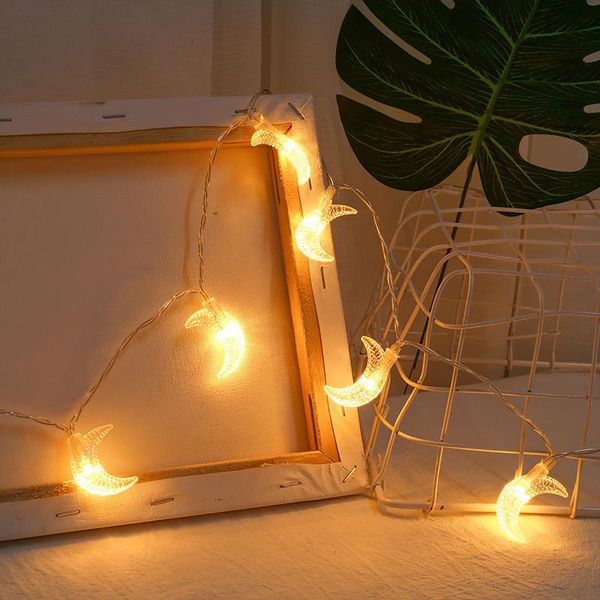 strings 20/40 led string light moon-shaped lamp super bight warm white ornament decoration for home outdoor tree
strings 20/40 led string light moon-shaped lamp super bight warm white ornament decoration for home outdoor tree