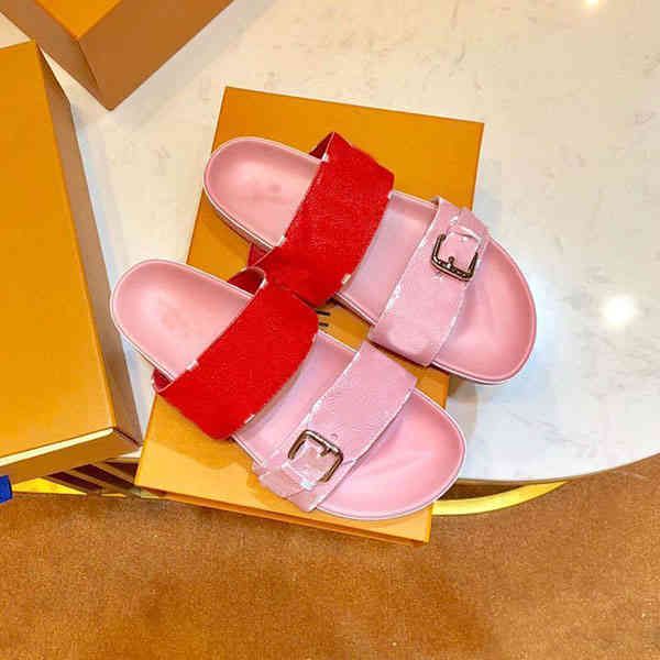 luxury women fashion flip flops superstars print real leather flat sandals for classic casual shoes sand drag quality, Black
luxury women fashion flip flops superstars print real leather flat sandals for classic casual shoes sand drag quality, Black