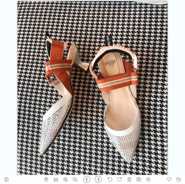 2021 good quality fashion women luxurys designers shoes designer sandals womens luxury high heels sandal dress shoess with box size 35-41 -m, Black
2021 good quality fashion women luxurys designers shoes designer sandals womens luxury high heels sandal dress shoess with box size 35-41 -m, Black