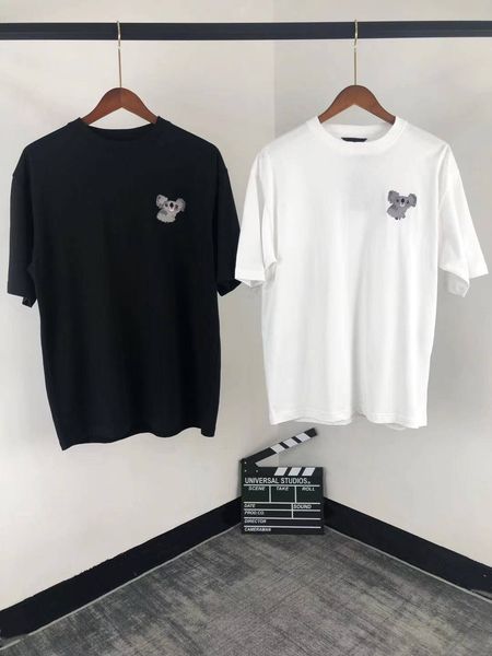 famous designer men's women's t-shirt tee hair stylist european american koala embroidery simple style round neck loose black and, White;black
famous designer men's women's t-shirt tee hair stylist european american koala embroidery simple style round neck loose black and, White;black