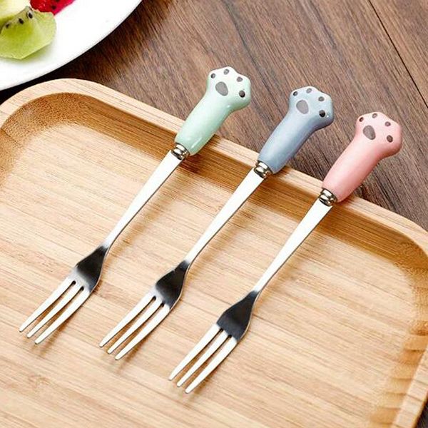 cat's claw fruit fork mid-autumn mooncake small promote tableware creative cake forks
cat's claw fruit fork mid-autumn mooncake small promote tableware creative cake forks