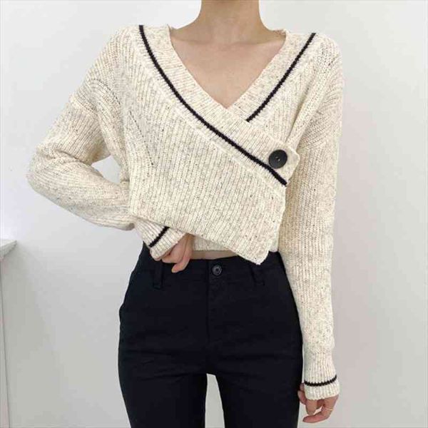 korean style chic french elegant slim v-neck cross color matching one button loose short knit sweater women, White;black
korean style chic french elegant slim v-neck cross color matching one button loose short knit sweater women, White;black