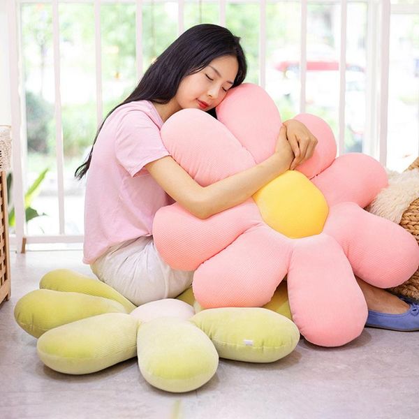 cushion/decorative pillow small daisy chair seat cushion flower throw pillows home decor room accessories
cushion/decorative pillow small daisy chair seat cushion flower throw pillows home decor room accessories