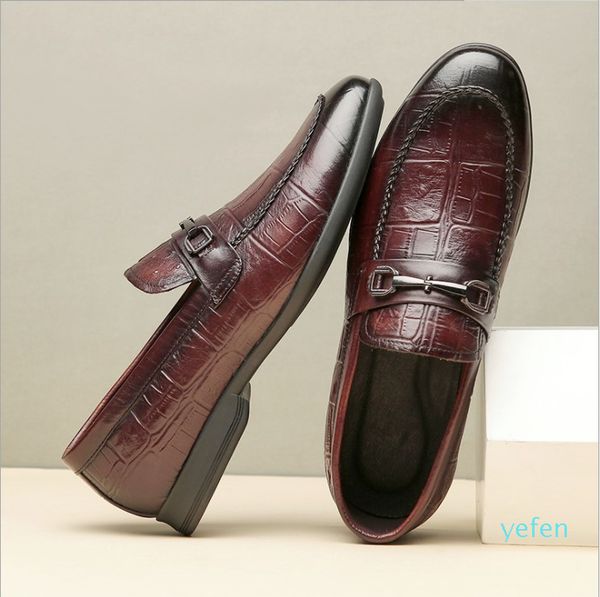 the first layer of cowhide 2021 new british crocodile leather pedal lok fu shoes manual business dress shoes men, Black
the first layer of cowhide 2021 new british crocodile leather pedal lok fu shoes manual business dress shoes men, Black