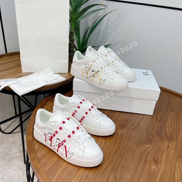 fashion designer shoes real leather handmade multicolor gradient technical sneakers women famous shoe trainers, Black;red
fashion designer shoes real leather handmade multicolor gradient technical sneakers women famous shoe trainers, Black;red