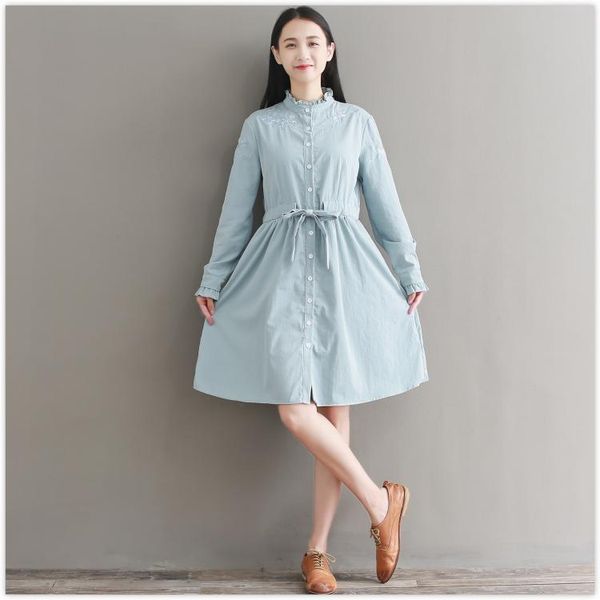 casual dresses latest fashion women autumn dress 2021 long sleeve floral embroidered cotton ladies, Black;gray
casual dresses latest fashion women autumn dress 2021 long sleeve floral embroidered cotton ladies, Black;gray