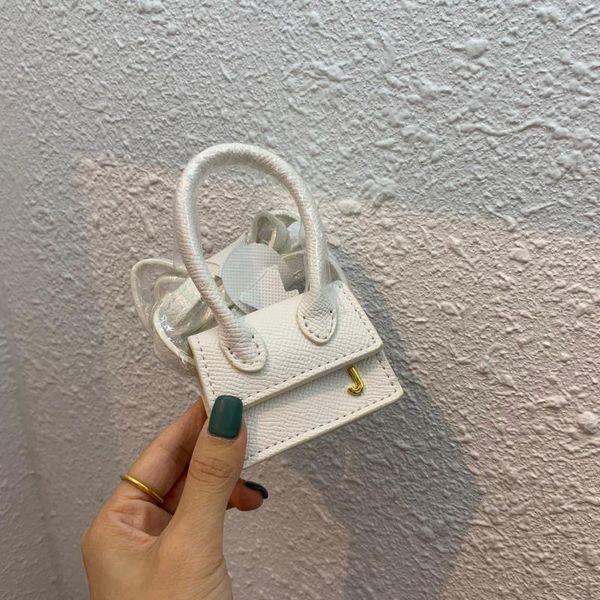 evening bags 2021 autumn winter style women's bag one-shoulder messenger j brand simple trend coin purse explosion small square flap
evening bags 2021 autumn winter style women's bag one-shoulder messenger j brand simple trend coin purse explosion small square flap