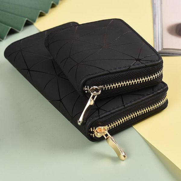 wallets women's short wallet large capacity multi-card mobile phone bag card pu simple zipper, Red;black
wallets women's short wallet large capacity multi-card mobile phone bag card pu simple zipper, Red;black