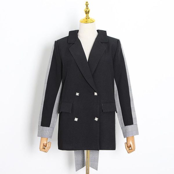 autumn fashion lady business suit collar double-breasted design plaid contrasting color stitching loose jacket women's jackets, Black;brown
autumn fashion lady business suit collar double-breasted design plaid contrasting color stitching loose jacket women's jackets, Black;brown