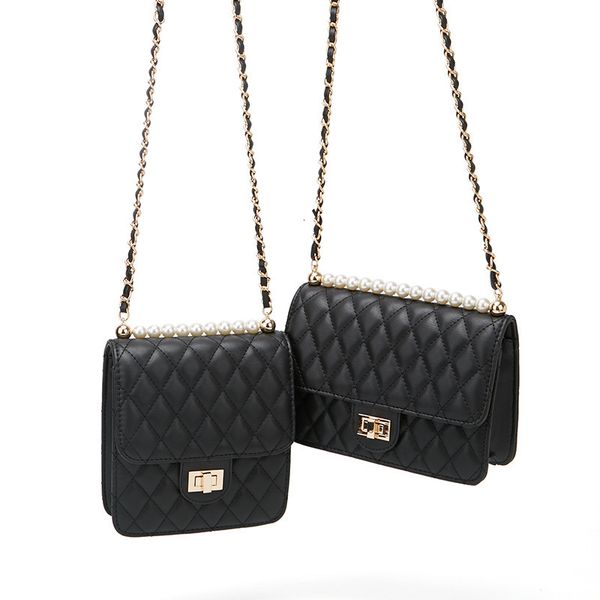 messenger bags messenger bagsbag pearl diamond chain in spring and summer of 2021
messenger bags messenger bagsbag pearl diamond chain in spring and summer of 2021
