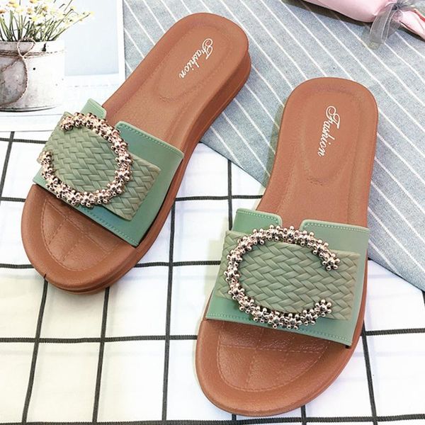 ladies slippers 2021 summer slides fashion white metal chain decorated flat round toe women female beach shoes, Black
ladies slippers 2021 summer slides fashion white metal chain decorated flat round toe women female beach shoes, Black