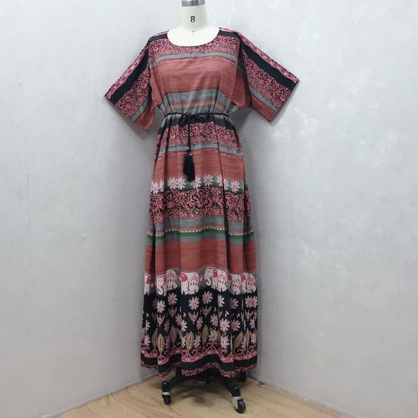 african dresses for women 2021 dashiki loose design long sleeve polyester plus size maxi dress muslim fashion abaya ethnic clothing, Red
african dresses for women 2021 dashiki loose design long sleeve polyester plus size maxi dress muslim fashion abaya ethnic clothing, Red