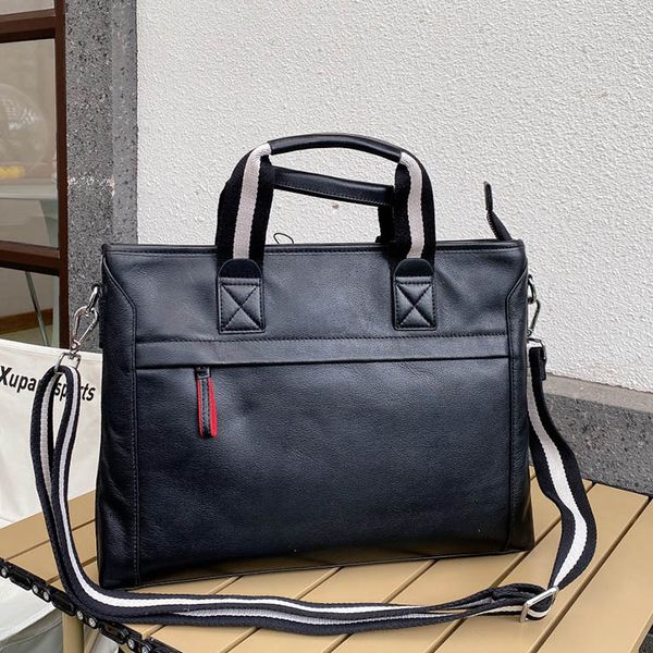men designer handbags brand men's briefcases real leather fashion lapbag luxury shoulder crossbody bags
men designer handbags brand men's briefcases real leather fashion lapbag luxury shoulder crossbody bags