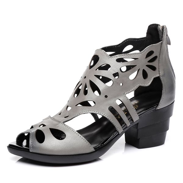 new real cowhide hollow summer women sandals fashion leather sandals 2022 summer thick heel rome shoes woman sandals, Black
new real cowhide hollow summer women sandals fashion leather sandals 2022 summer thick heel rome shoes woman sandals, Black