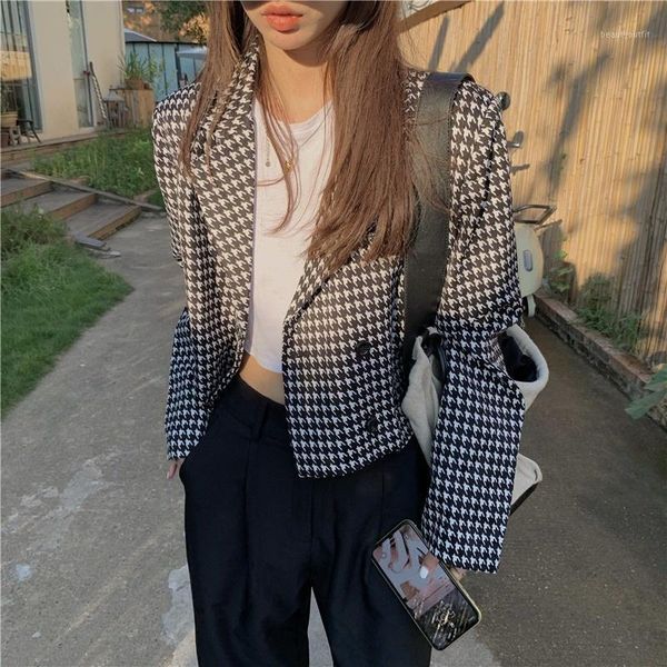 women's suits & blazers crop blazer jacket 2021 autumn women long sleeve houndstooth notched office lady high street elegant coat u694, White;black
women's suits & blazers crop blazer jacket 2021 autumn women long sleeve houndstooth notched office lady high street elegant coat u694, White;black
