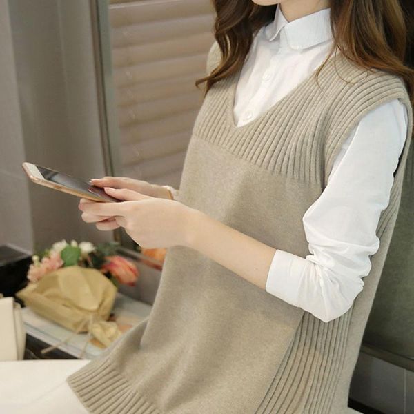 women's vests autumn solid knitted vest sweater female v-neck pullover loose casual knitting outerwear ladies sleeveless jacket h612, Black;white
women's vests autumn solid knitted vest sweater female v-neck pullover loose casual knitting outerwear ladies sleeveless jacket h612, Black;white