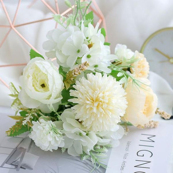 arrival single artificial silk flower bridal holding bouquet for wedding and home living table decorations decorative flowers & wreaths
arrival single artificial silk flower bridal holding bouquet for wedding and home living table decorations decorative flowers & wreaths