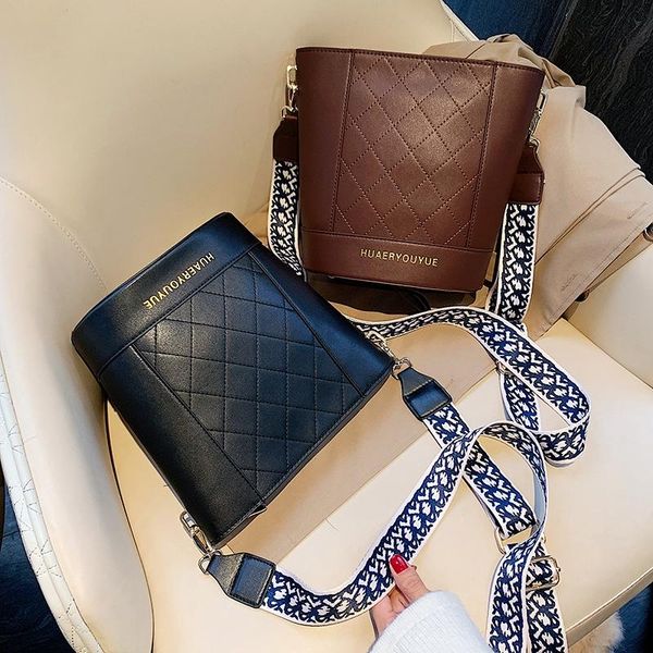 duffel bags bag women bucket shoulder large capacity vintage matte pu leather lady handbag luxury designer bolsos mujer black
duffel bags bag women bucket shoulder large capacity vintage matte pu leather lady handbag luxury designer bolsos mujer black