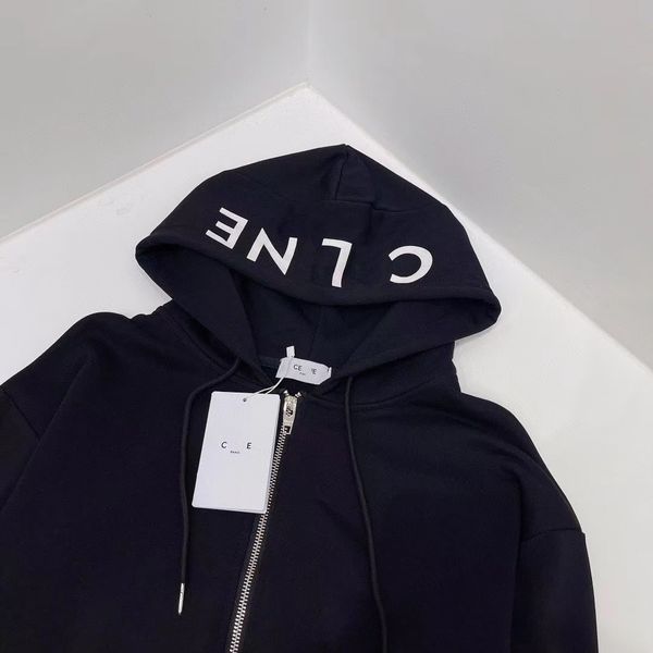 fshion yangmencelin * c family c family 21ss early autumn new zipper hooded sweater jacket black hooded letter
fshion yangmencelin * c family c family 21ss early autumn new zipper hooded sweater jacket black hooded letter