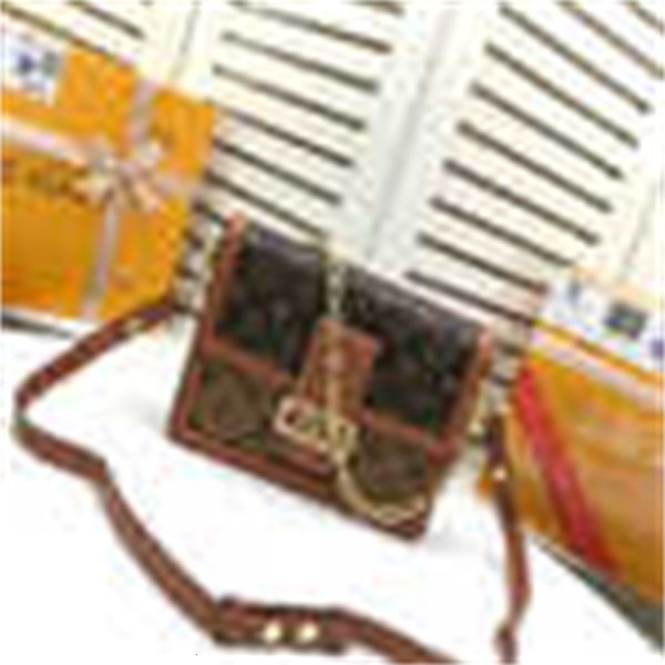 designer luxury m43599 presbyopia early spring messenger bag handbags iconic handles shoulder bags totes cross body bag clutches brand e
designer luxury m43599 presbyopia early spring messenger bag handbags iconic handles shoulder bags totes cross body bag clutches brand e