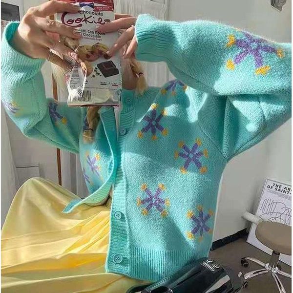 women's knits & tees fresh fashion snowflakes jacquard sweater coat single breasted design women autumn winter o neck long sleeve card, White
women's knits & tees fresh fashion snowflakes jacquard sweater coat single breasted design women autumn winter o neck long sleeve card, White