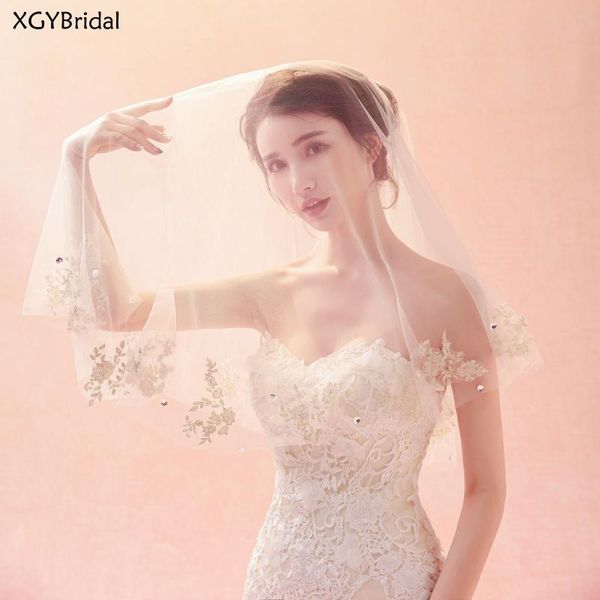 bridal veils 2021 arrival short bride one-layer champagne face screen wedding dress lace mesh headdress, Black
bridal veils 2021 arrival short bride one-layer champagne face screen wedding dress lace mesh headdress, Black
