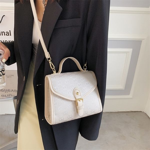 factory store shop simple leisure small bag women's 2022 new autumn and winter fashion single shoulder ins old canvas messenger square
factory store shop simple leisure small bag women's 2022 new autumn and winter fashion single shoulder ins old canvas messenger square