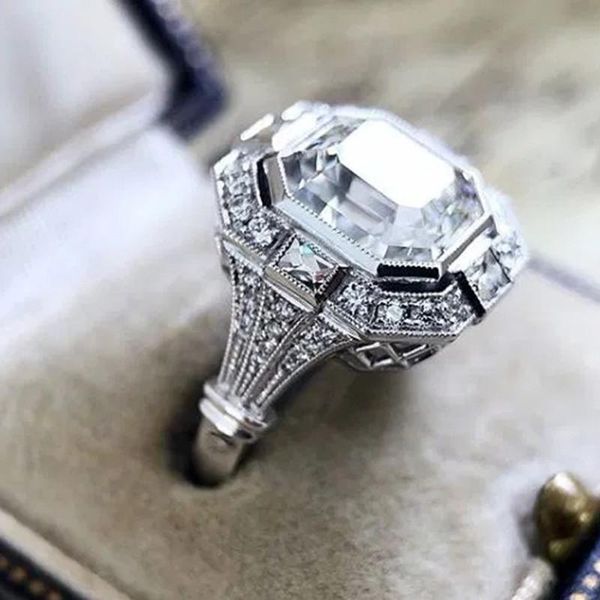 wedding rings modyle ethnic geometric shaped women engagement luxury jewelry low-key simple and elegant design female gift, Slivery;golden
wedding rings modyle ethnic geometric shaped women engagement luxury jewelry low-key simple and elegant design female gift, Slivery;golden