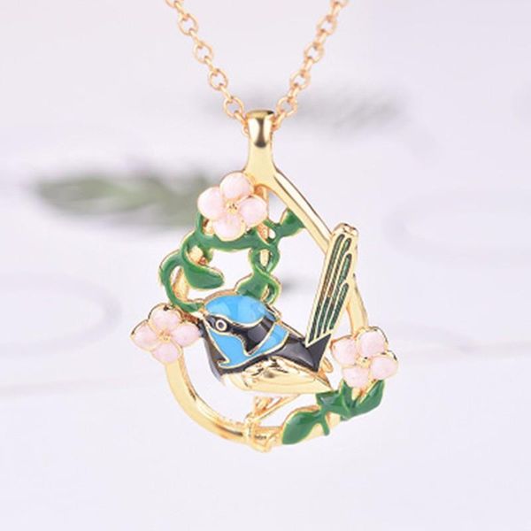 pendant necklaces mifeiya creative hollow out lovely little bird flower floral leaves necklace for gold color long chain wedding jewelry, Silver
pendant necklaces mifeiya creative hollow out lovely little bird flower floral leaves necklace for gold color long chain wedding jewelry, Silver